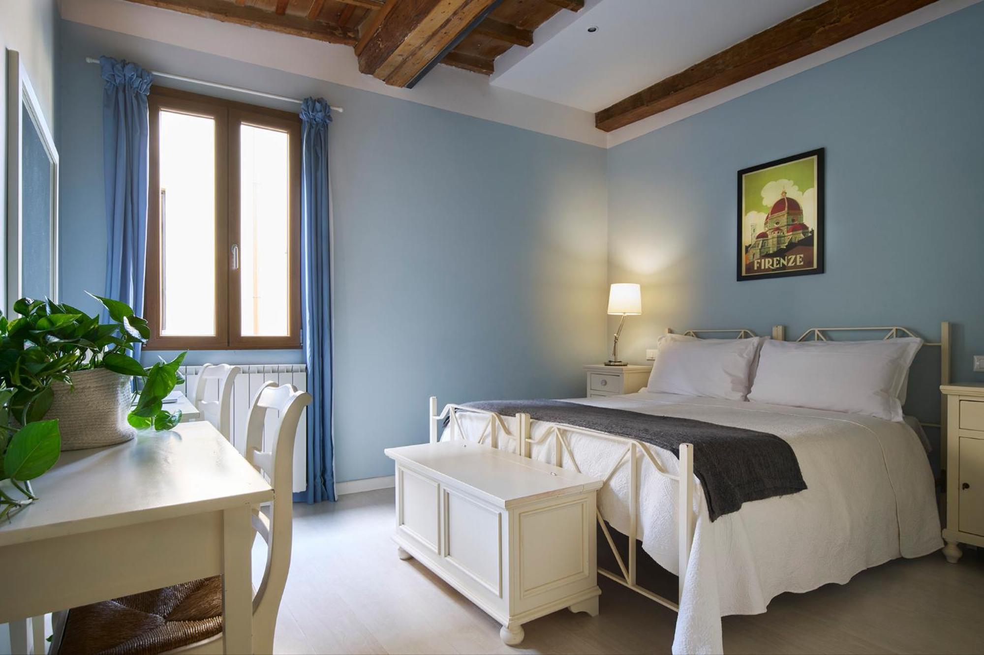 Panicale Blue Historic 1Br Stay Near Medici Chapels & Mercato Centrale フィレンツェ エクステリア 写真